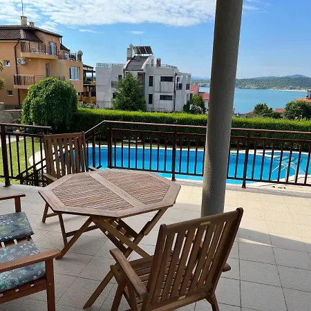 Family Dreams Hotell 3*