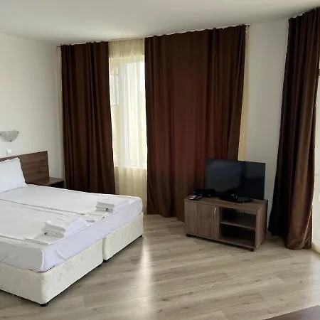Ξενοδοχείο Family Dreams 3*